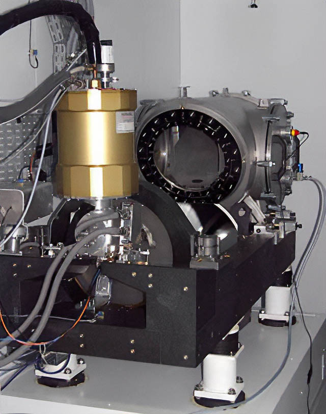 Figure 1 : Le spectrographe SOPHIE